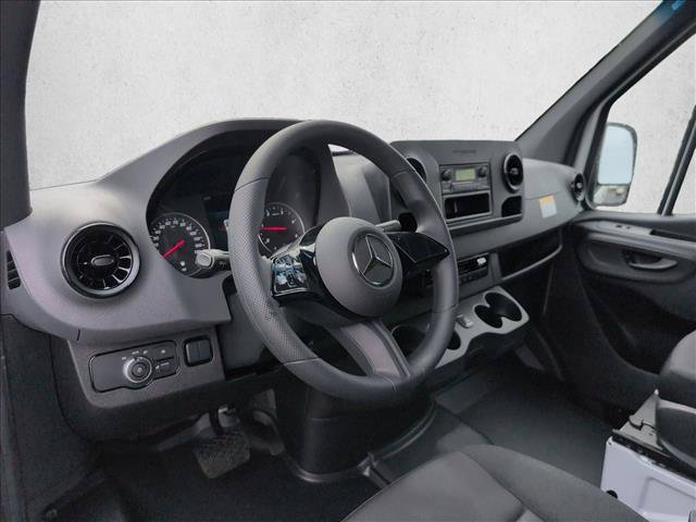 New 2026 Mercedes-Benz Sprinter 2500 image 3