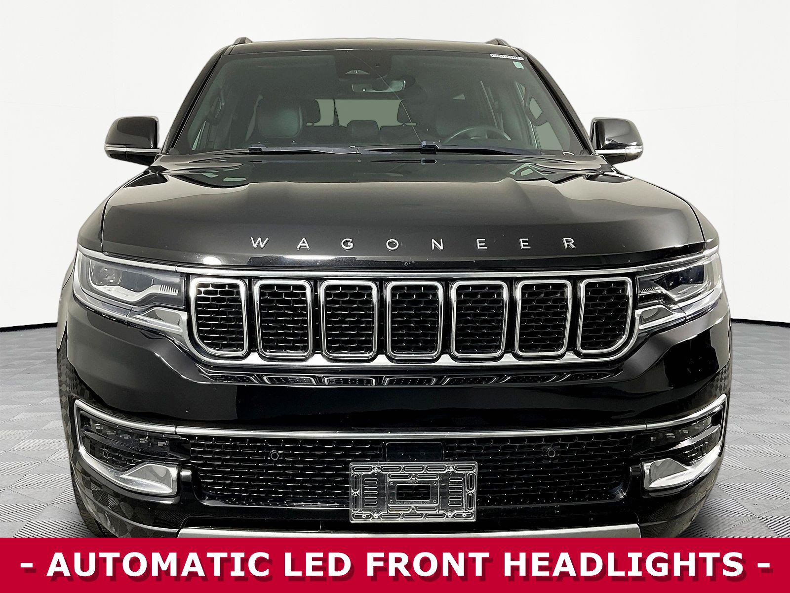 Used 2022 Jeep Wagoneer Series II AWD/4WD image 2