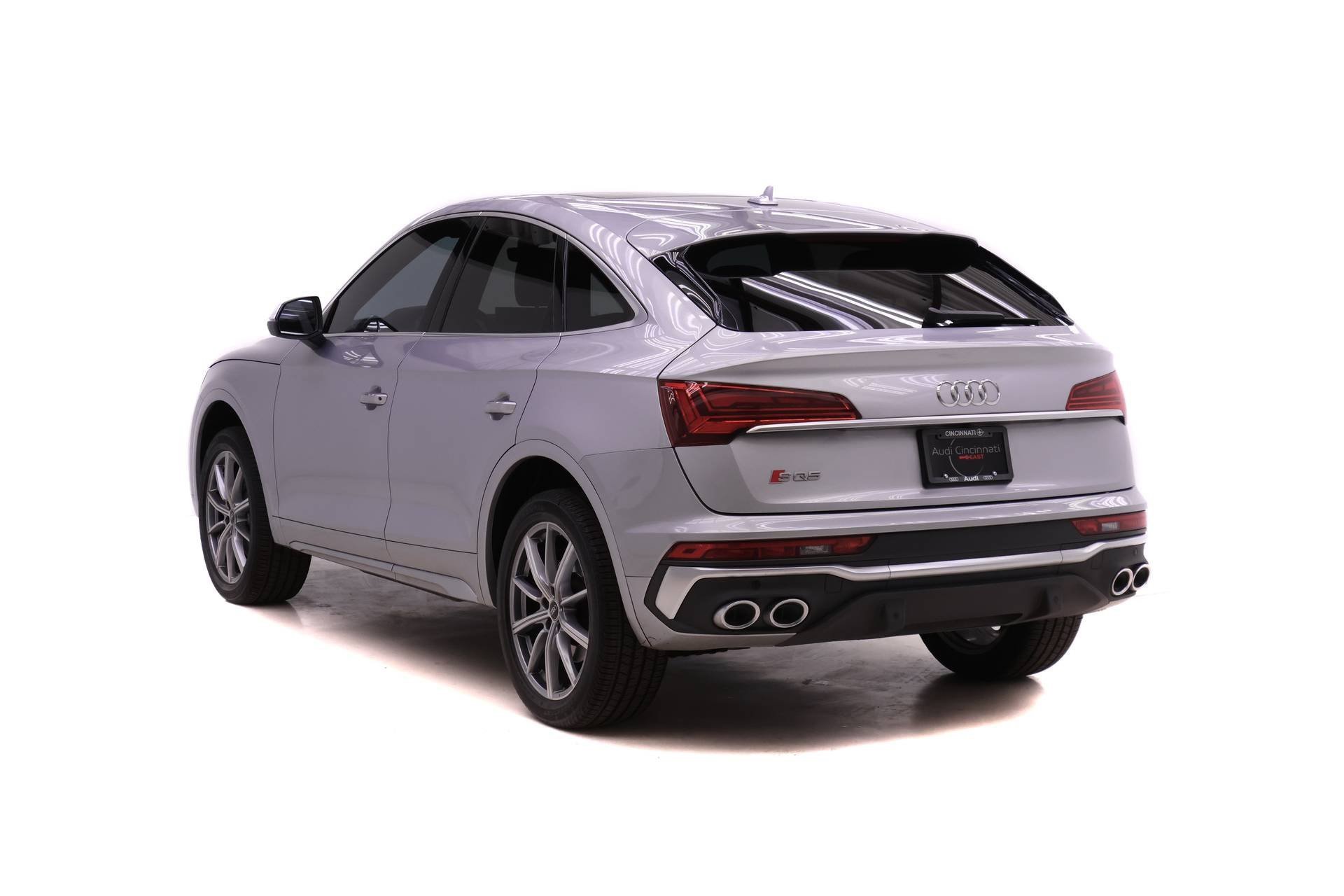 Certified 2022 Audi SQ5 Premium Plus w/ Premium Plus Package image 5