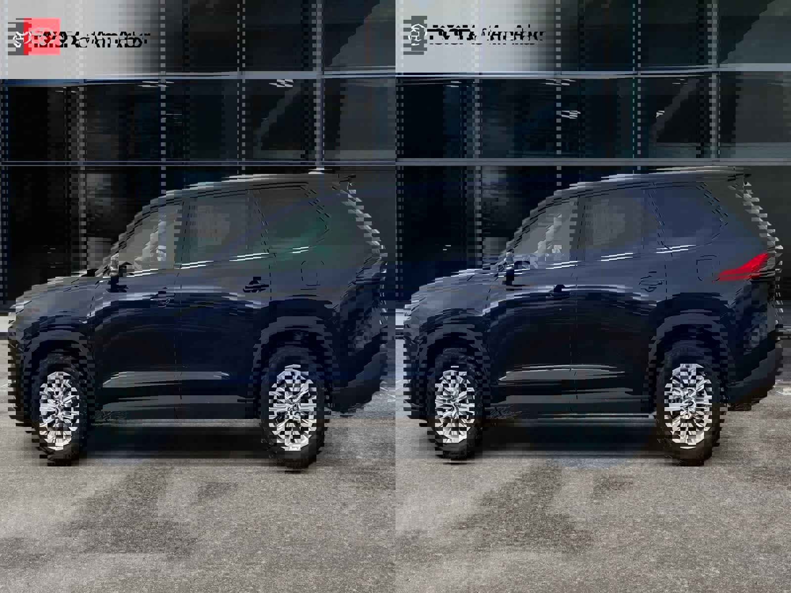 Certified 2024 Toyota Grand Highlander XLE image 10