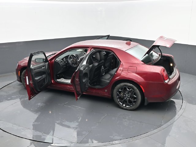 Used 2021 Chrysler 300 Touring AWD/4WD image 26
