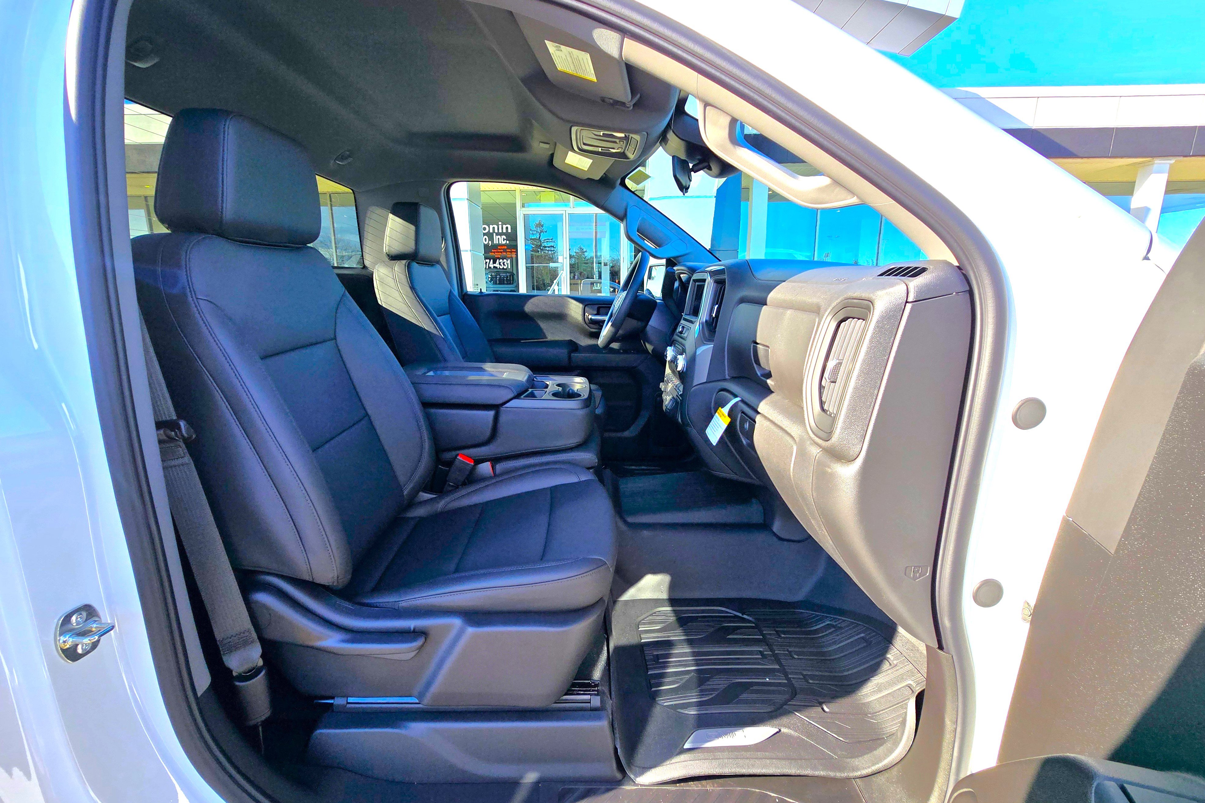 New 2026 GMC Sierra 1500 Pro w/ Pro Value Package image 16