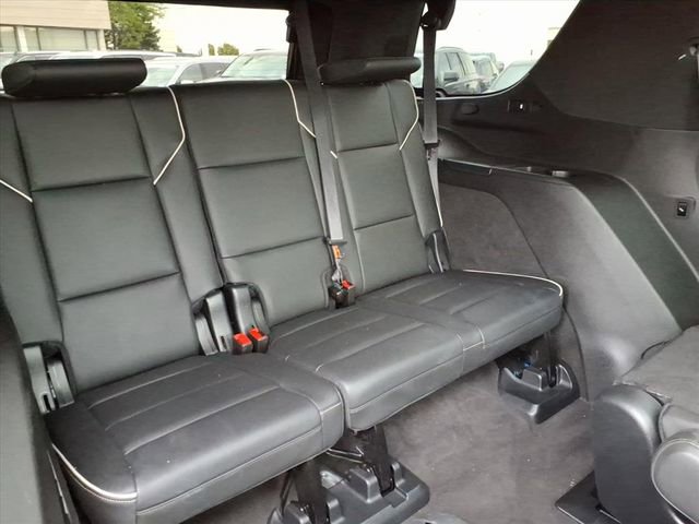 Used 2023 Cadillac Escalade Premium Luxury AWD/4WD image 24