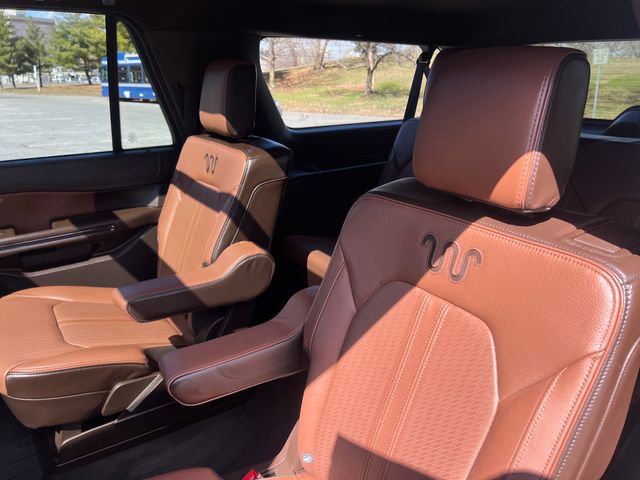 Used 2024 Ford Expedition Max King Ranch image 24