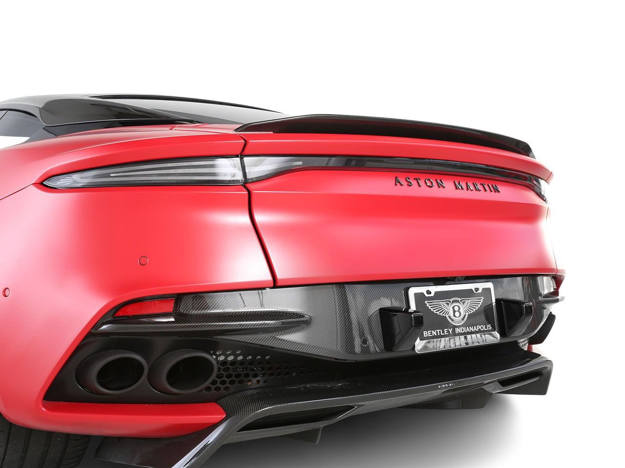 Used 2023 Aston Martin DBS Coupe RWD image 12