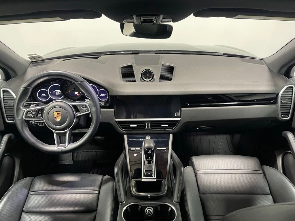 Used 2022 Porsche Cayenne AWD/4WD image 26