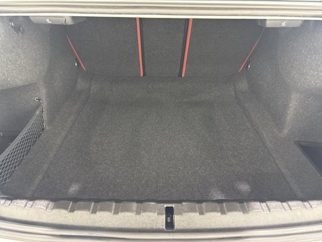 Used 2024 BMW 440i xDrive Coupe w/ Premium Package image 23