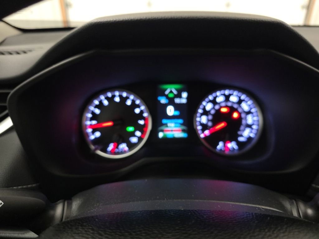 Used 2021 Toyota RAV4 XLE image 16