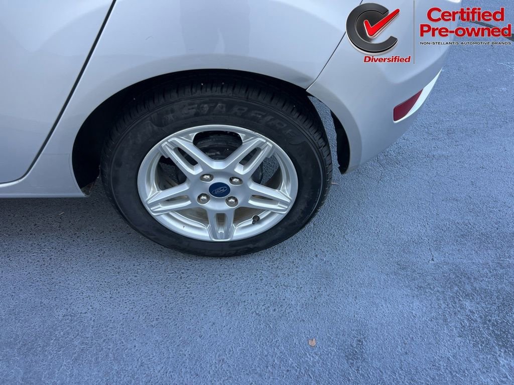 Used 2019 Ford Fiesta SE FWD image 16