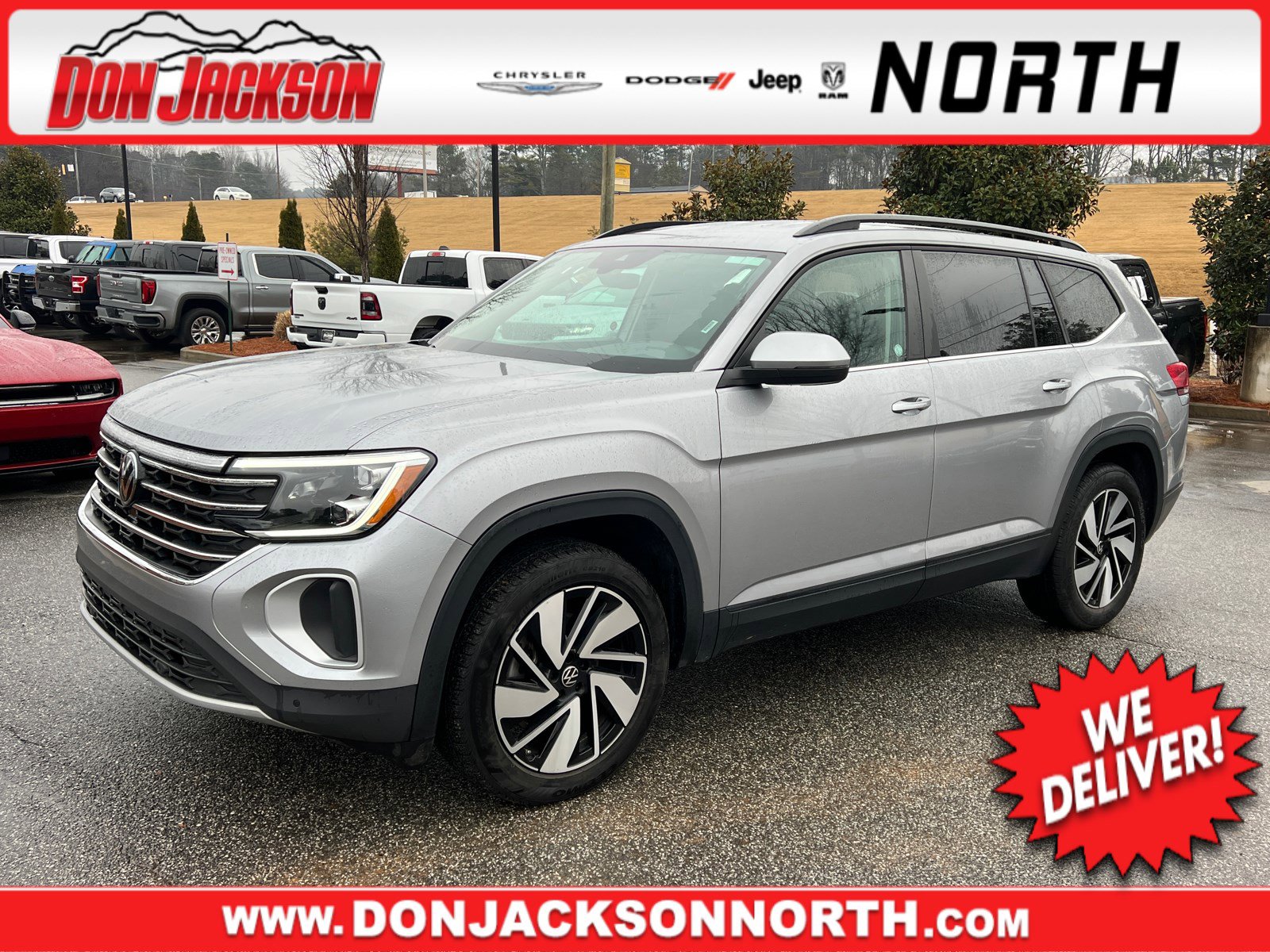 Used 2024 Volkswagen Atlas SE image 1