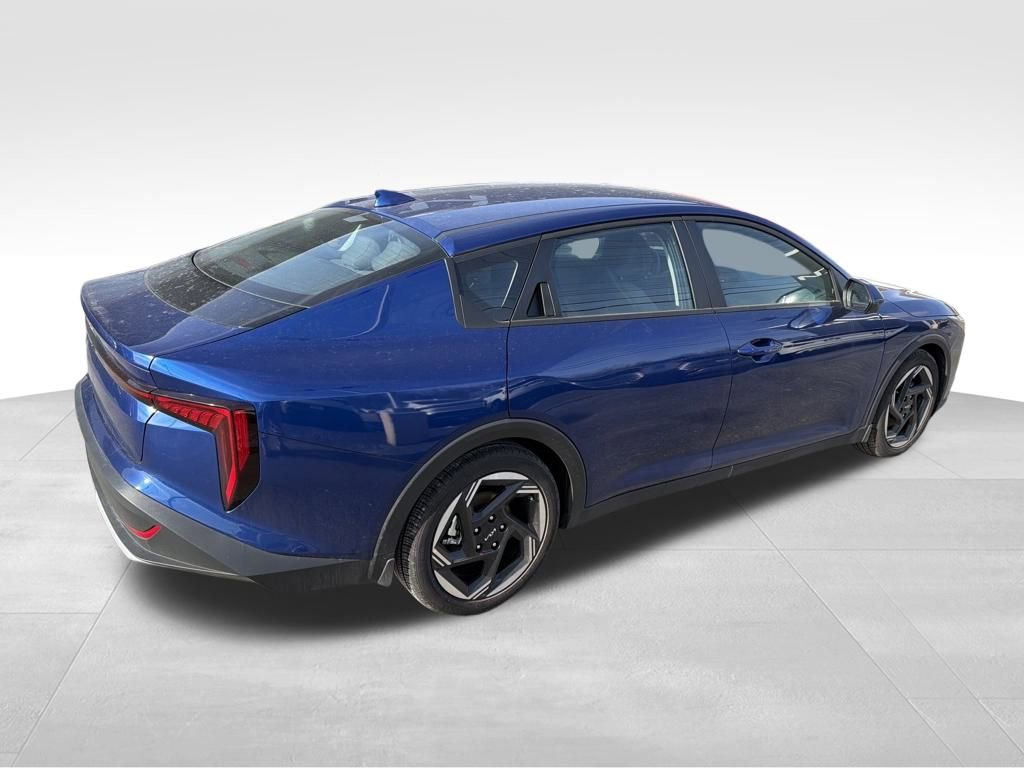 Certified 2025 Kia K4 EX image 9