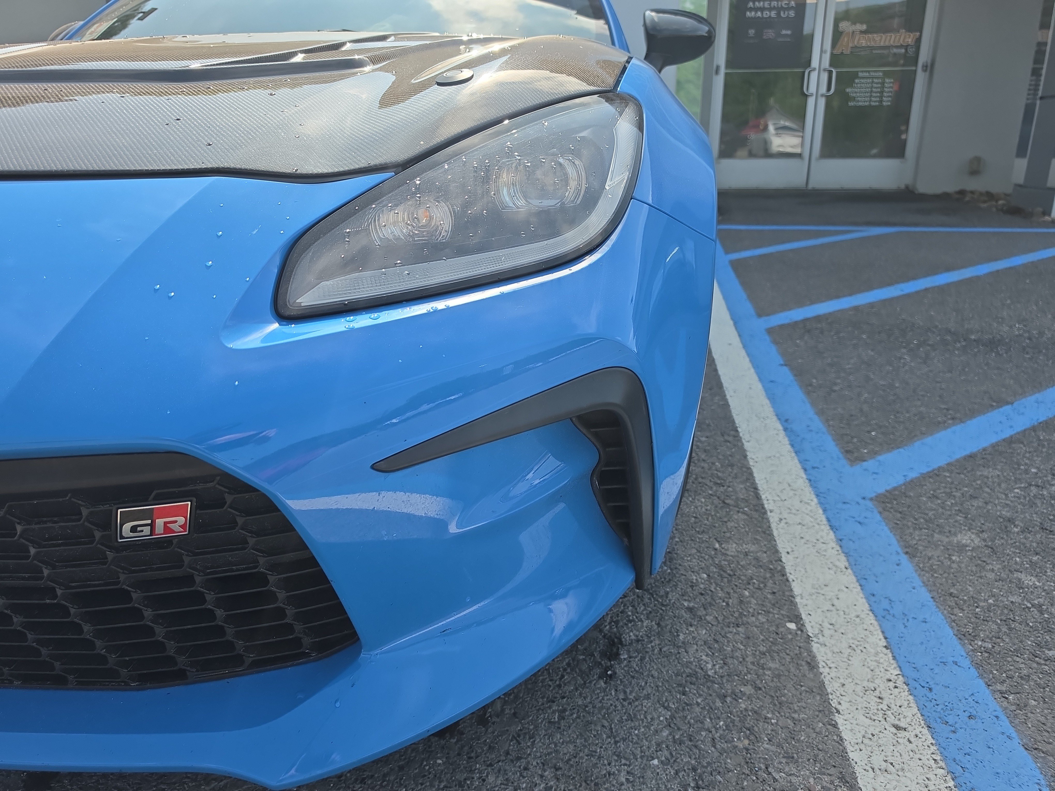 Used 2023 Toyota GR86 Premium RWD image 10