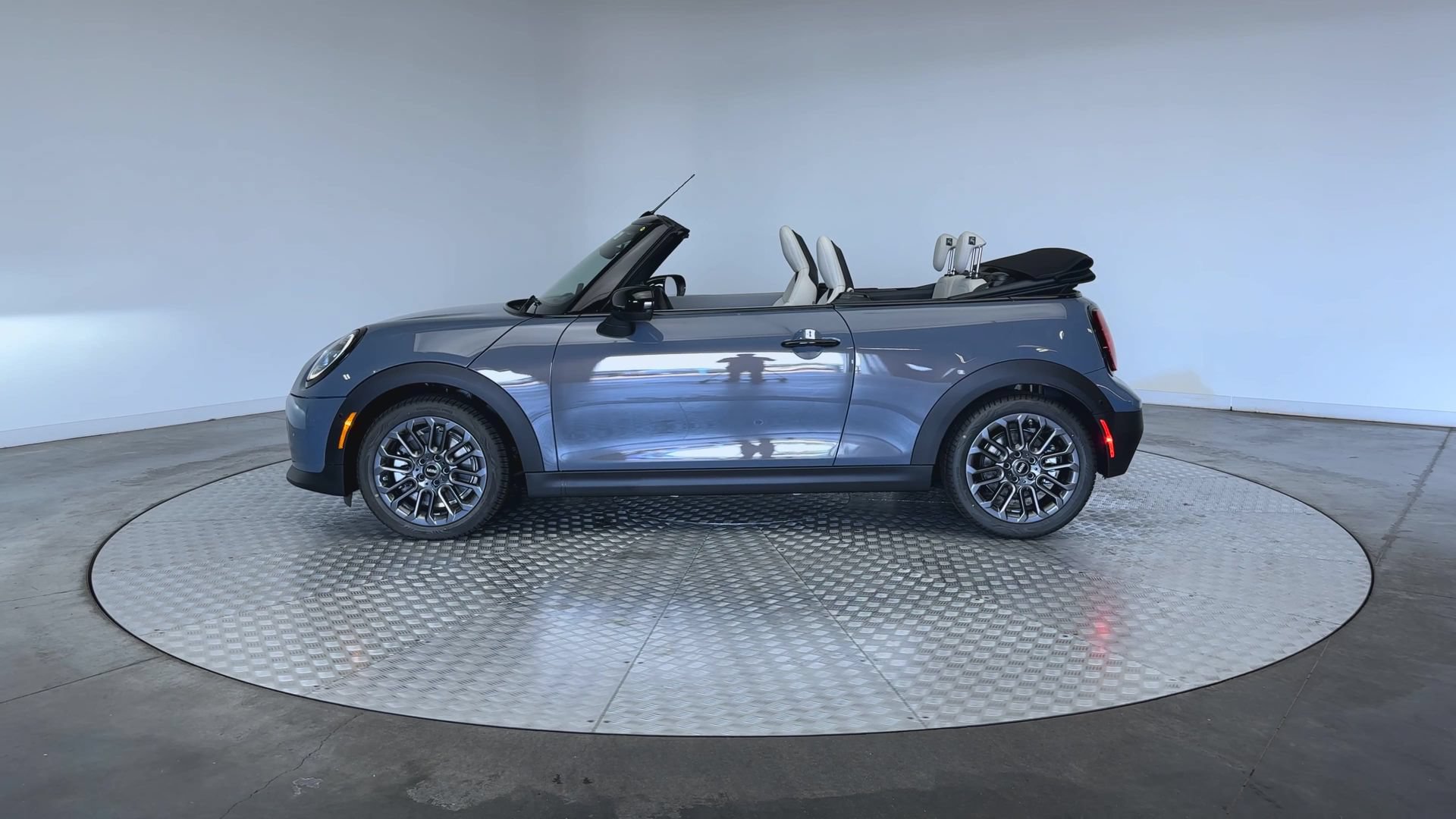 New 2026 MINI Cooper S FWD image 5