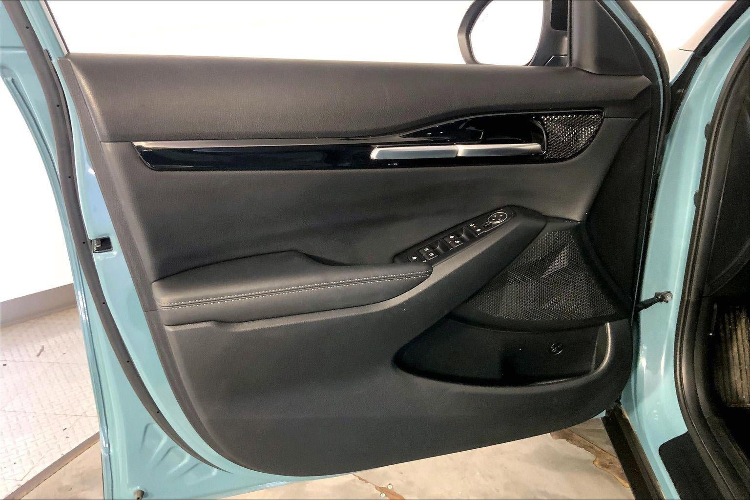 Certified 2025 Kia Seltos S FWD image 24