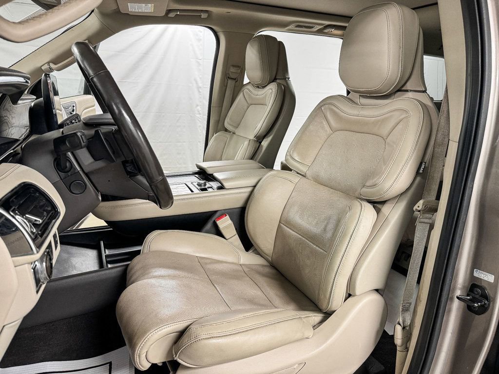 Used 2018 Lincoln Navigator Reserve w/ Technology Package image 9
