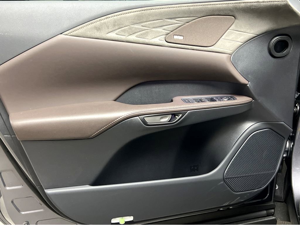 New 2026 Lexus RX 450h 450h+ Luxury image 38