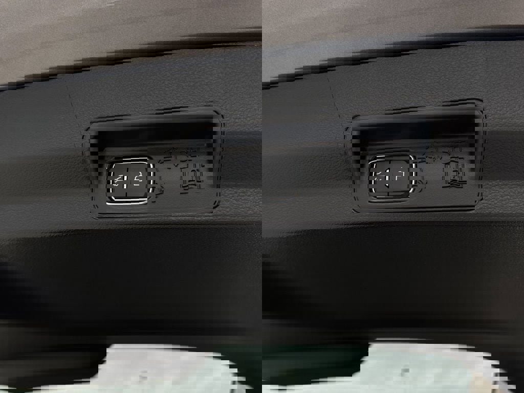 New 2026 Ford Explorer Active w/ Active Comfort Package image 66