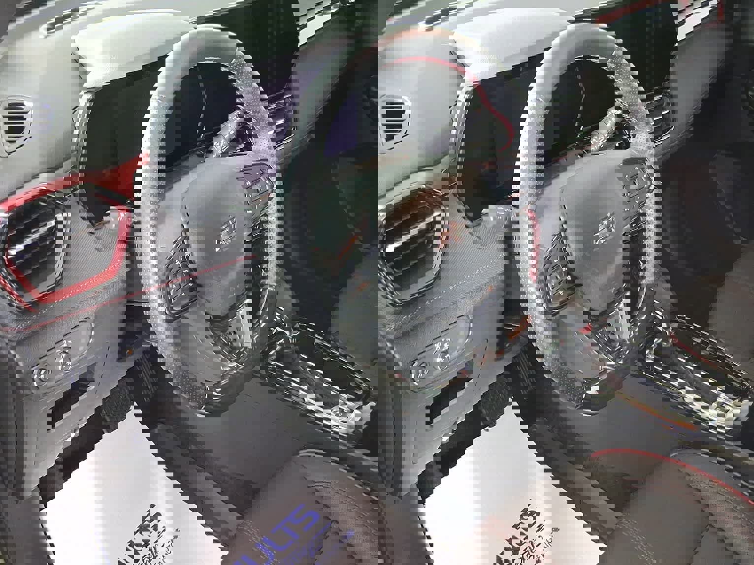 Used 2024 Chevrolet TrailBlazer RS image 12