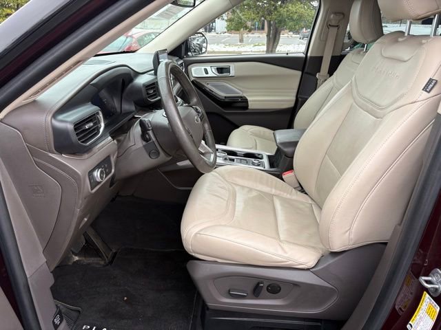 Used 2022 Ford Explorer Platinum w/ Equipment Group 601A image 13