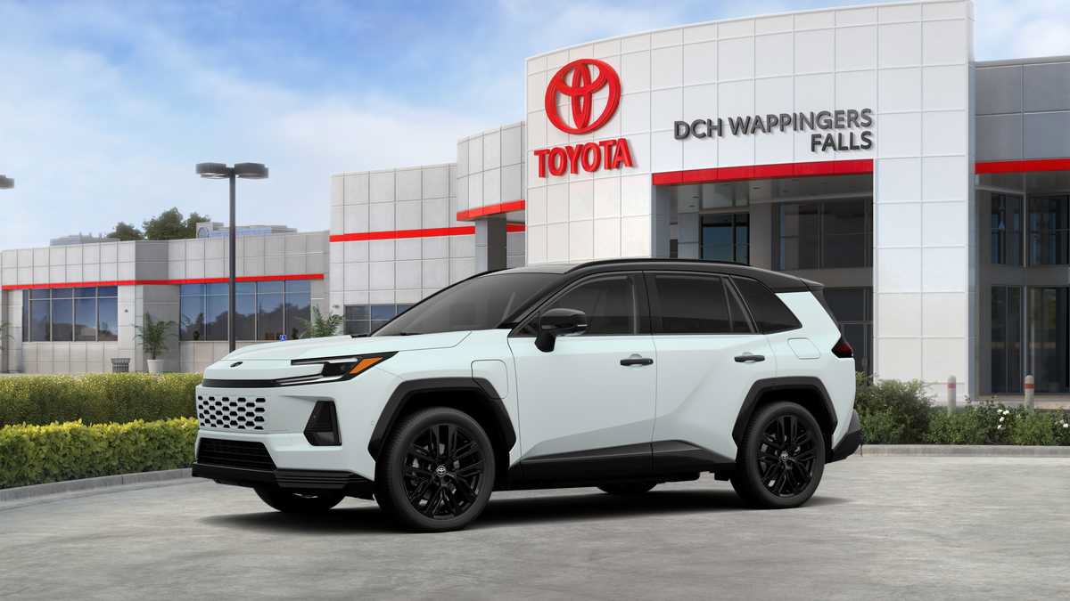 New 2026 Toyota RAV4 XSE AWD/4WD image 3