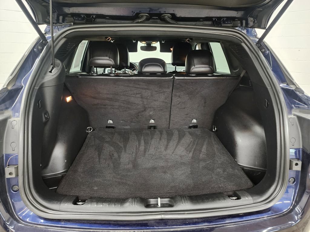 Used 2021 Jeep Compass 80th Special Edition FWD image 28