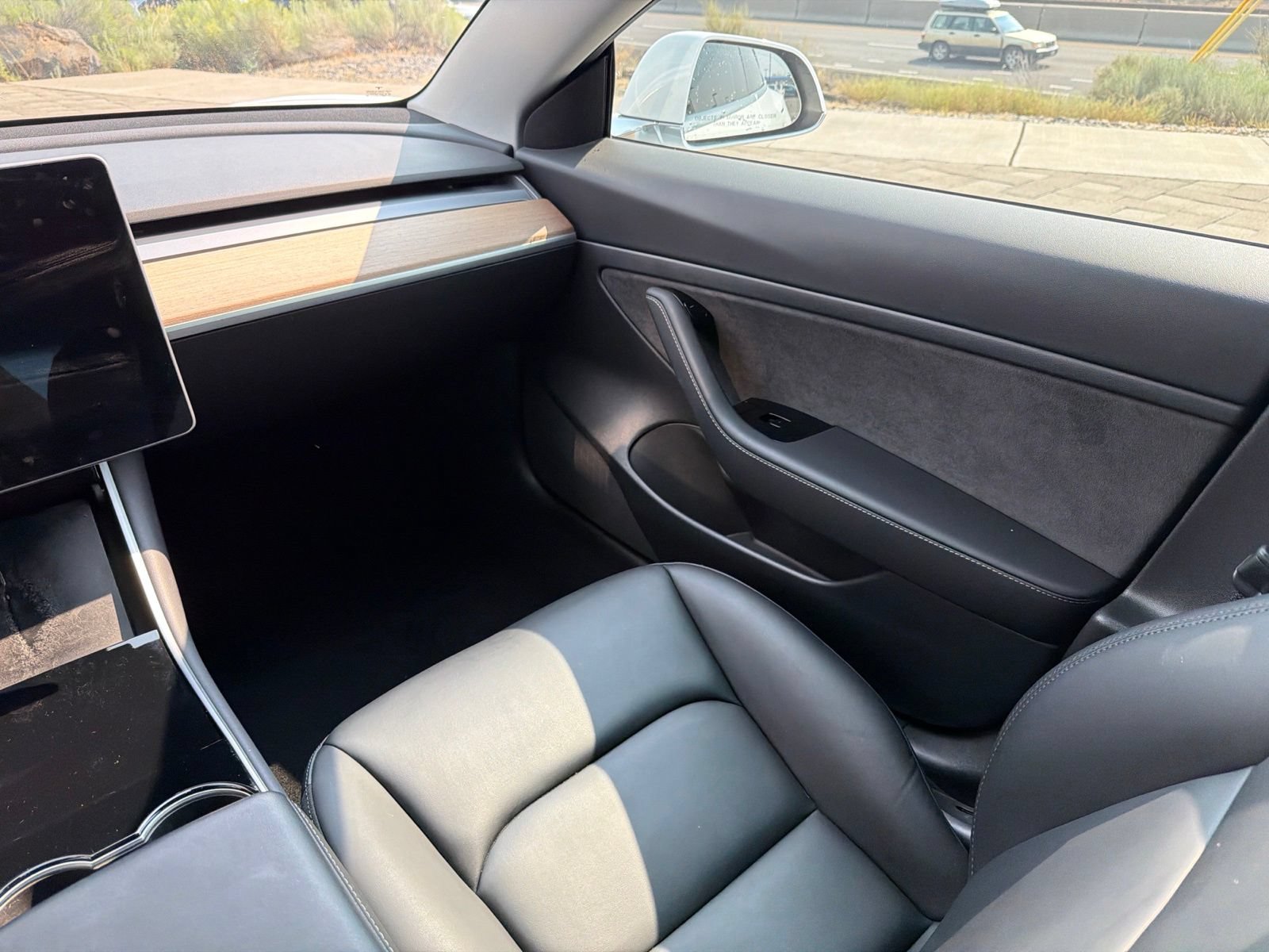Used 2020 Tesla Model 3 Standard Range Plus RWD image 14