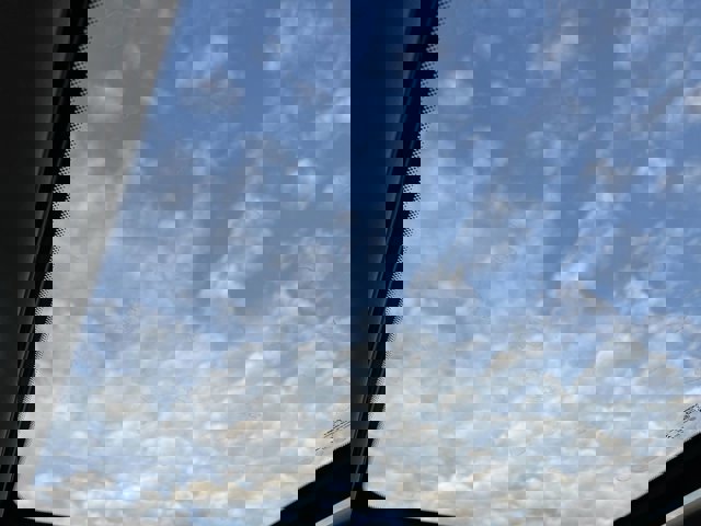 Used 2022 Jeep Compass Limited w/ Sun and Sound Group image 19