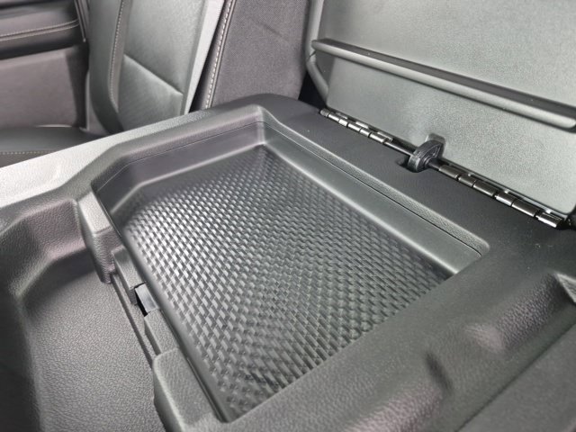 New 2026 RAM 1500 Laramie AWD/4WD image 15