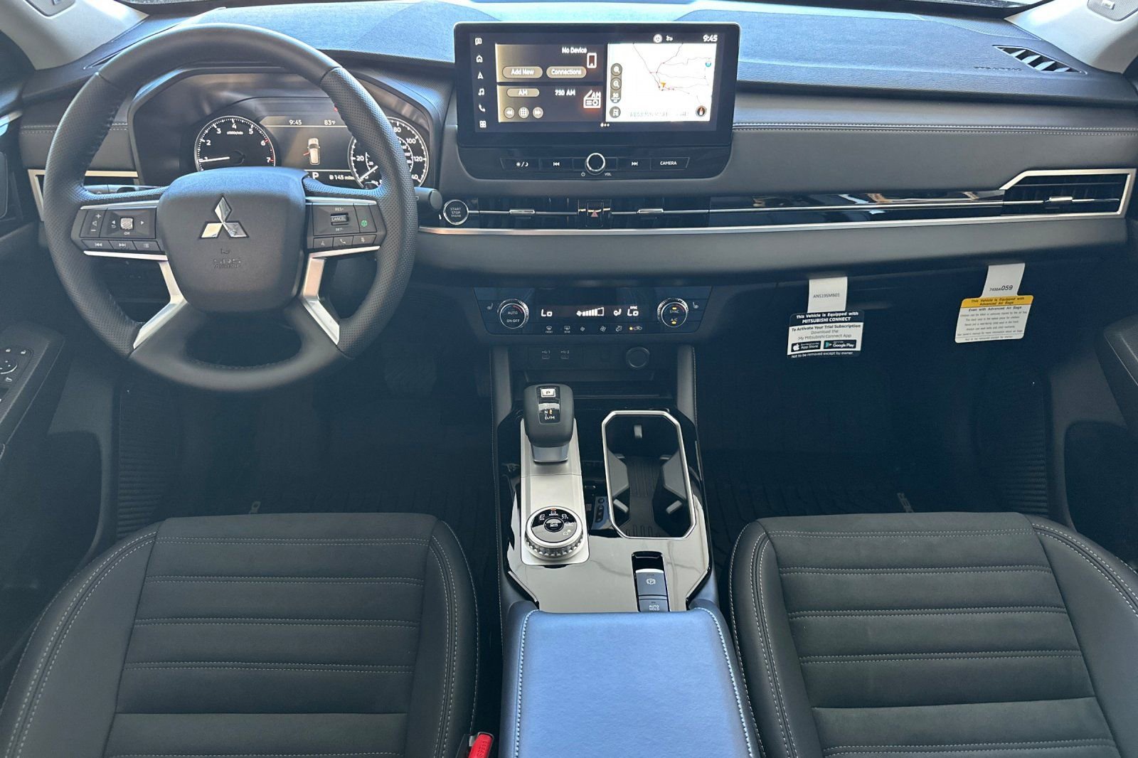 New 2025 Mitsubishi Outlander SE image 12