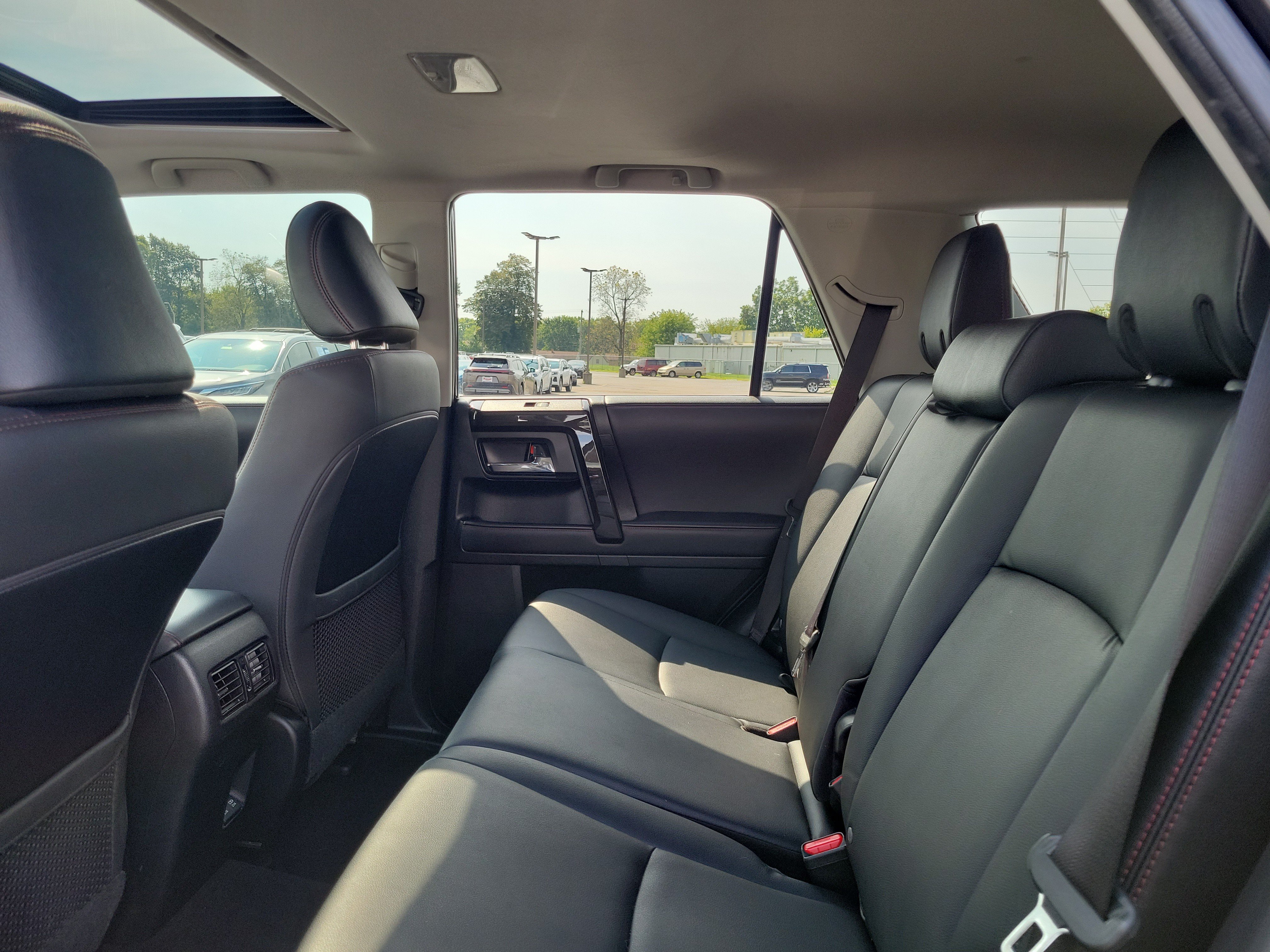 Used 2021 Toyota 4Runner TRD Pro AWD/4WD image 11