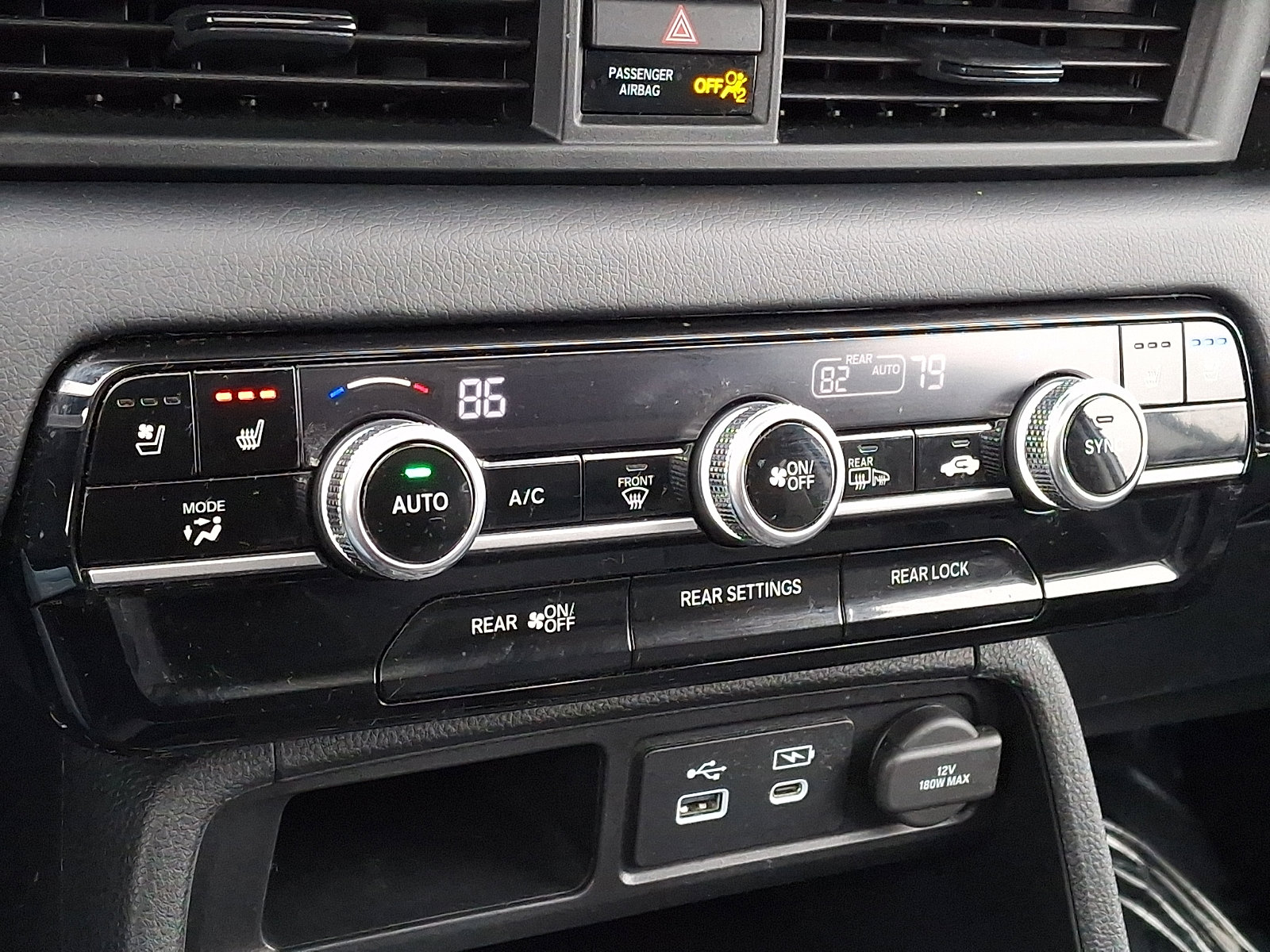 Used 2024 Honda Pilot Elite image 18