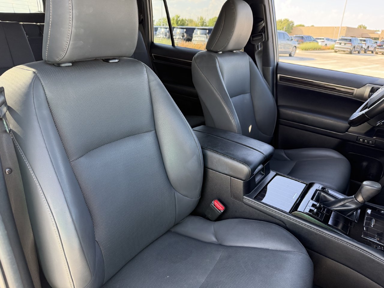 Used 2021 Lexus GX 460 Premium AWD/4WD image 24