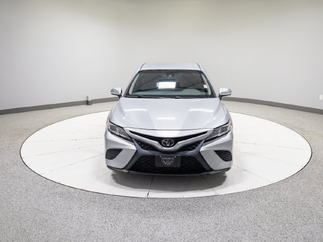 Used 2019 Toyota Camry SE FWD image 24