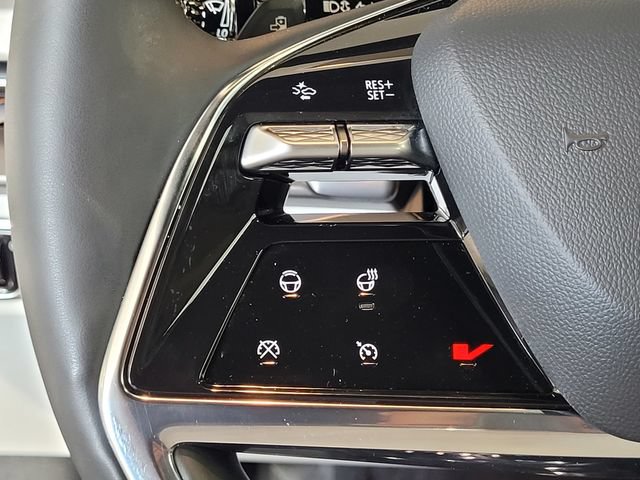Certified 2026 Cadillac Vistiq Sport AWD/4WD image 24