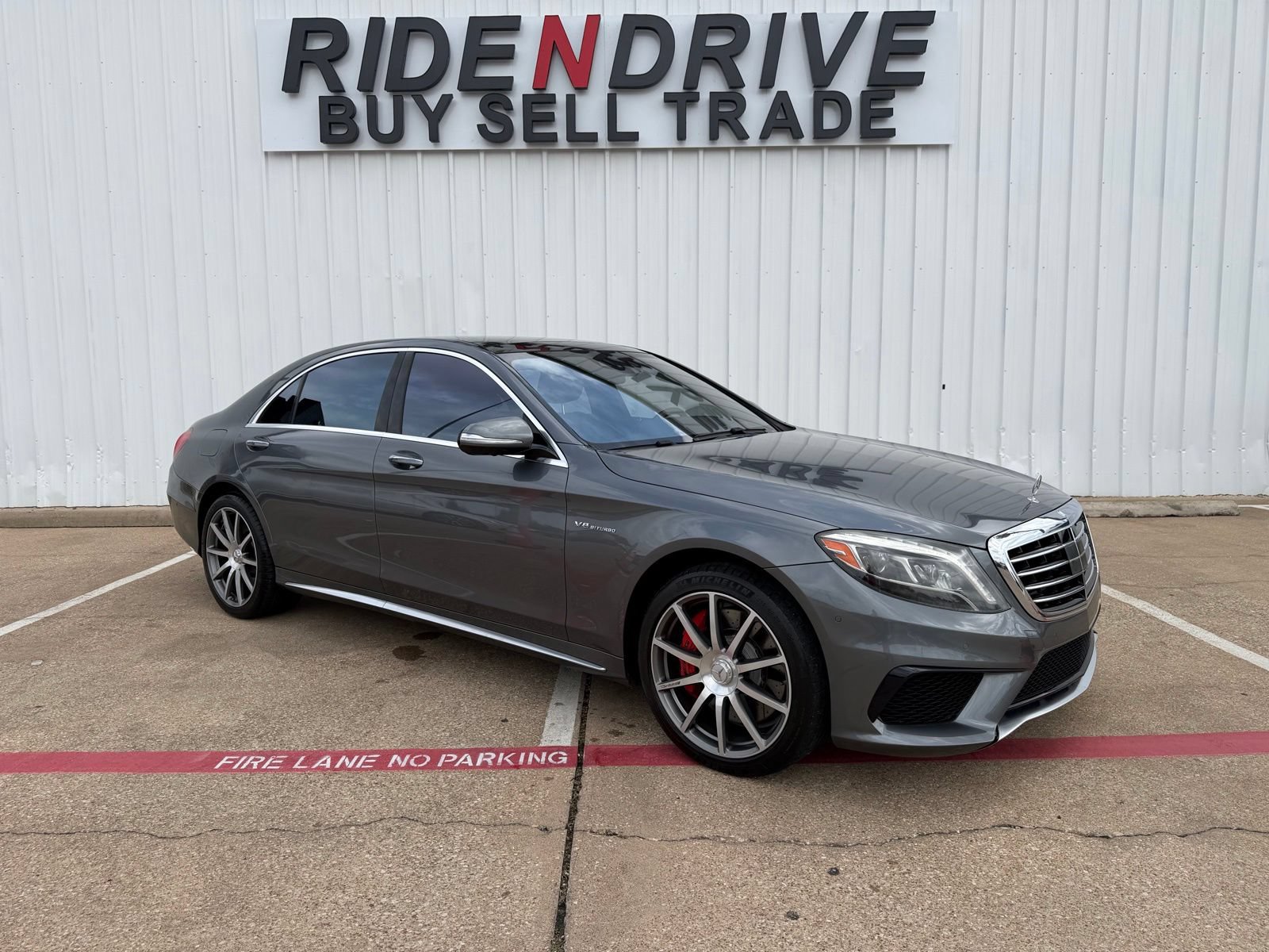 Used 2017 Mercedes-Benz S 63 AMG 4MATIC Sedan w/ Driver Assistance Package image 9