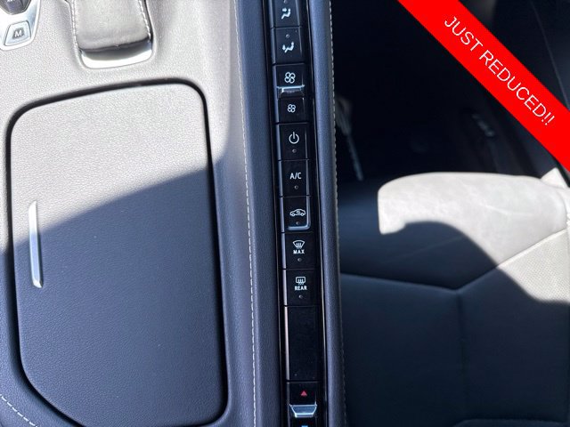 Used 2021 Chevrolet Corvette Stingray Coupe w/ Z51 Performance Package RWD image 18