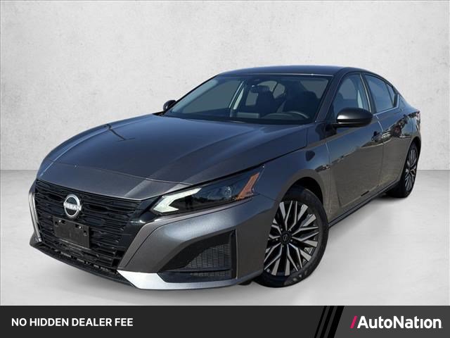 Used 2026 Nissan Altima 2.5 SV FWD image 1