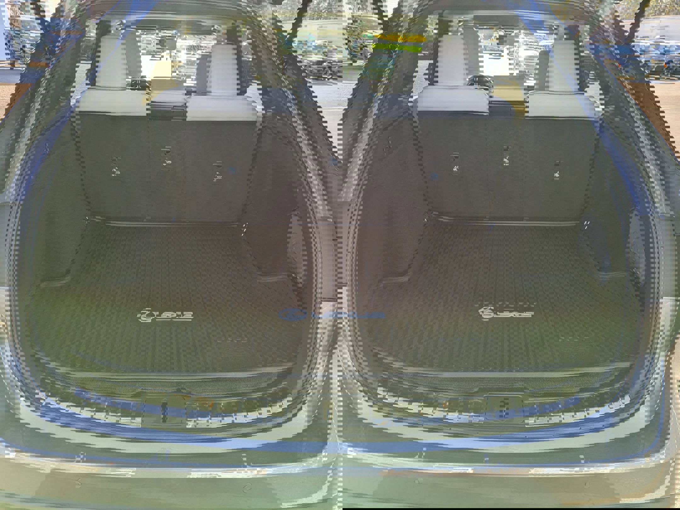 Used 2023 Lexus RX 350h image 30