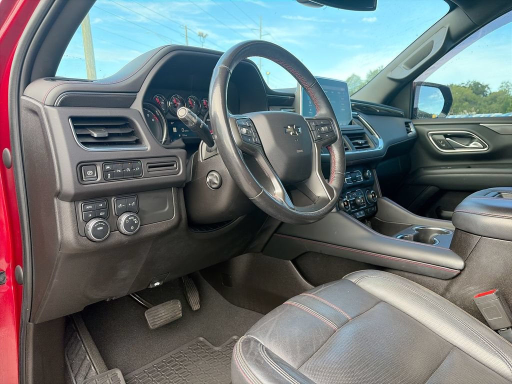 Used 2021 Chevrolet Tahoe RST w/ Luxury Package AWD/4WD image 18