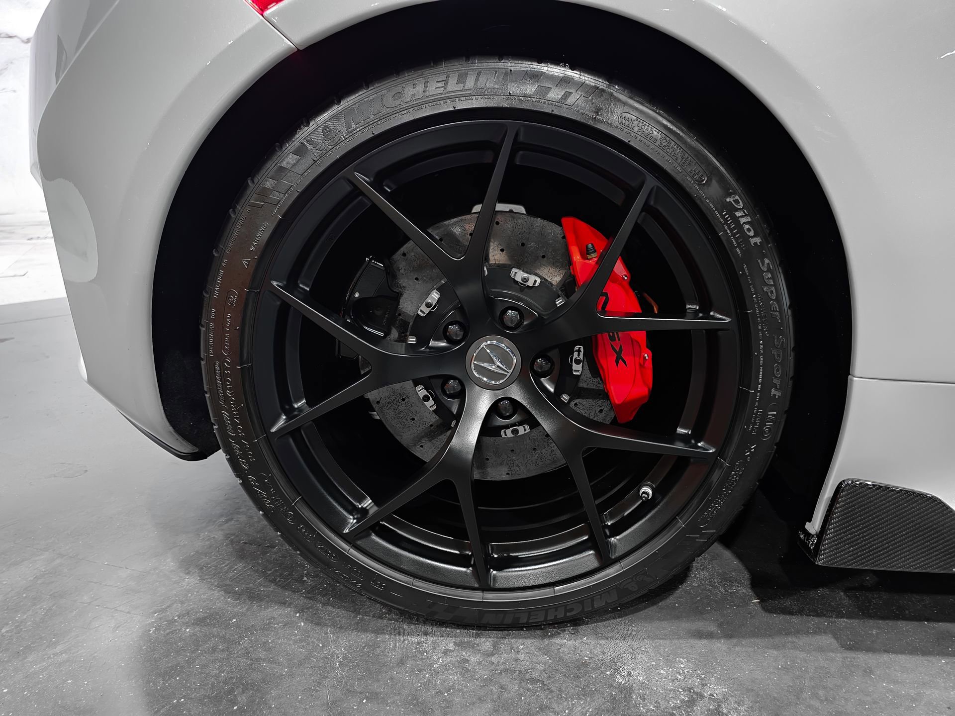 Used 2017 Acura NSX AWD/4WD image 53