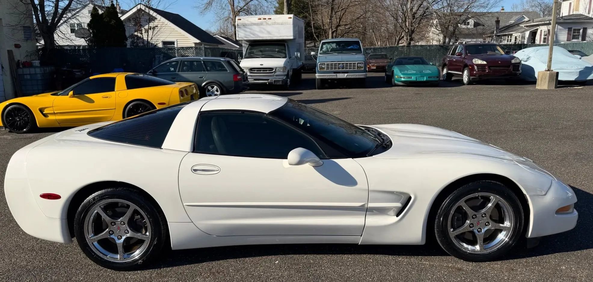 Used 2003 Chevrolet Corvette Coupe w/ Preferred Equipment Group image 12