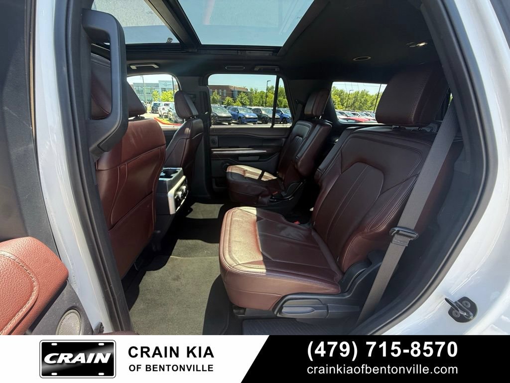 Used 2024 Ford Expedition Limited AWD/4WD image 21