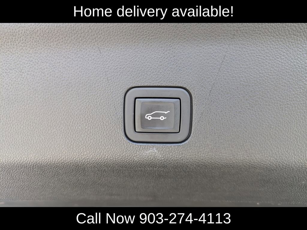 Used 2023 GMC Yukon Denali Ultimate image 30