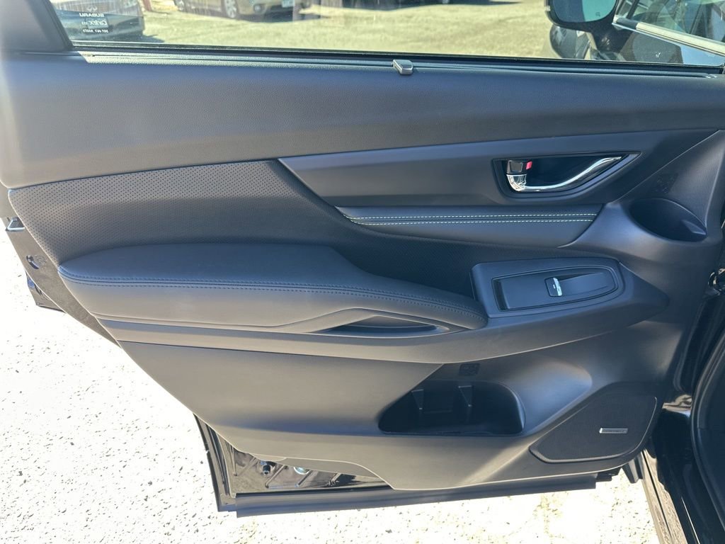 Used 2025 Subaru Ascent Bronze Edition image 23