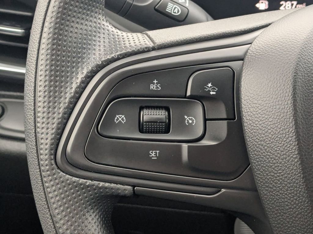 Used 2024 Buick Envista Preferred image 20