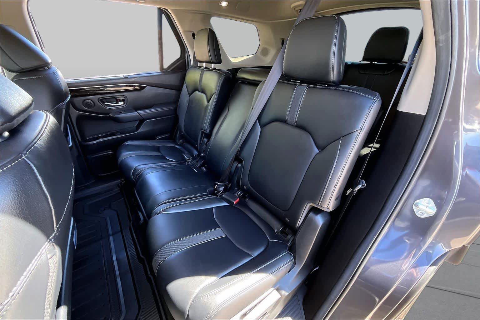Used 2025 Honda Pilot Touring image 21