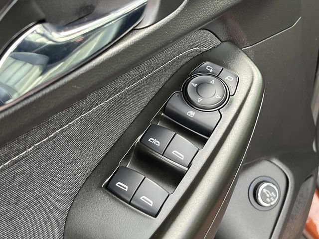 Used 2021 Chevrolet TrailBlazer ACTIV w/ Sun and Liftgate Package image 27