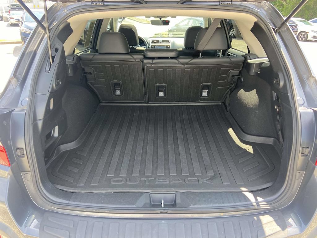 Used 2019 Subaru Outback 2.5i Limited w/ Popular Package #2 AWD/4WD image 11