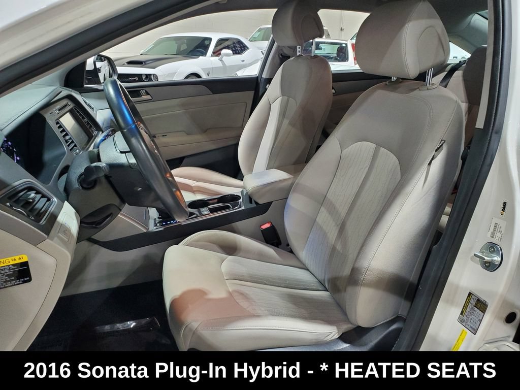 Used 2016 Hyundai Sonata Plug-In Hybrid FWD image 6