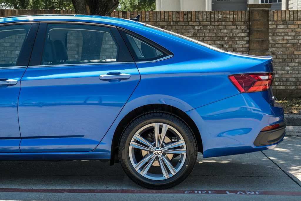 Used 2022 Volkswagen Jetta SE FWD image 23